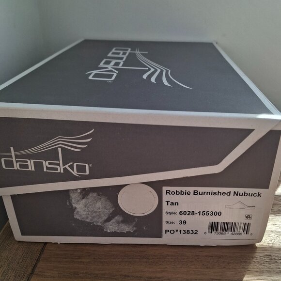 Dansko | Robbie Burnished Nubuck Leather Mules (Tan) | Women's EU 39 - Picture 10 of 11